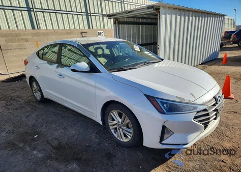 2019 Hyundai Elantra Sel z USA, uszkodzony, nr VIN 5NPD84LF8KH469912